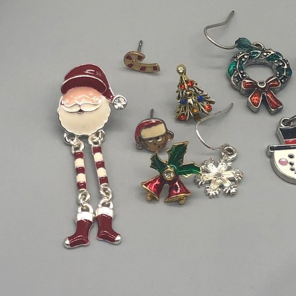 3/$30 Christmas Earrings Lot All Singles Craftin Holiday Harvest Craft Repurpose - Picture 2 of 6